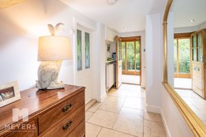 Photo 18- click for photo gallery